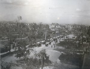 Pedestrian and Trolley Traffic on Eads Bridge During 1903 Flood by J.C. Strauss